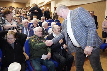 С днем рождения, комсомол!